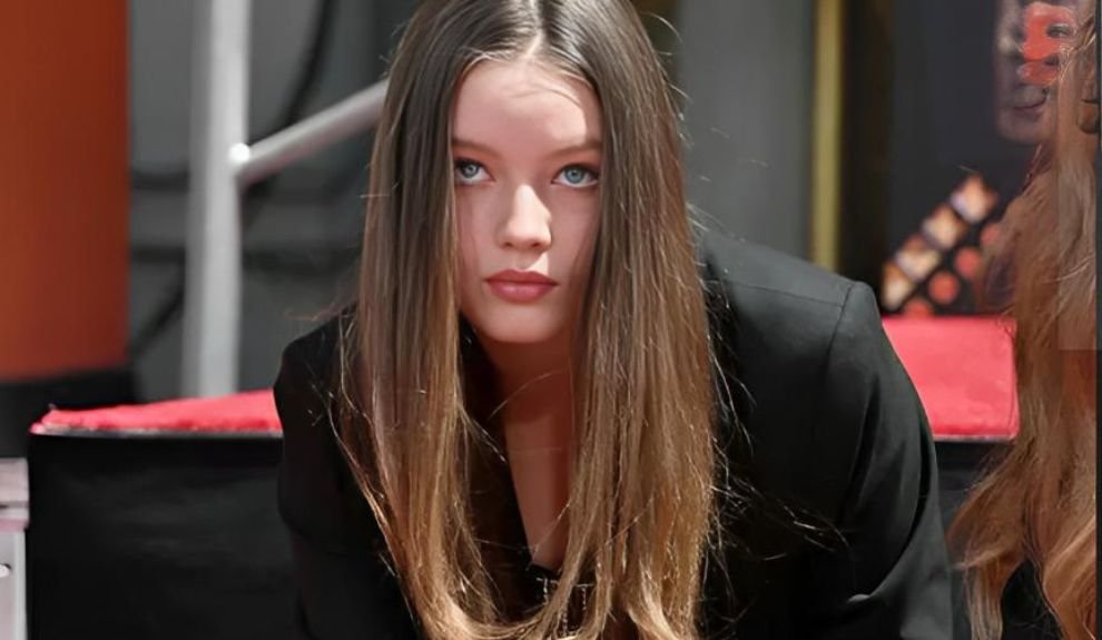 Who is Harper Vivienne Ann Lockwood?